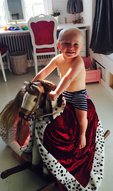 Nu leker vi sommar...