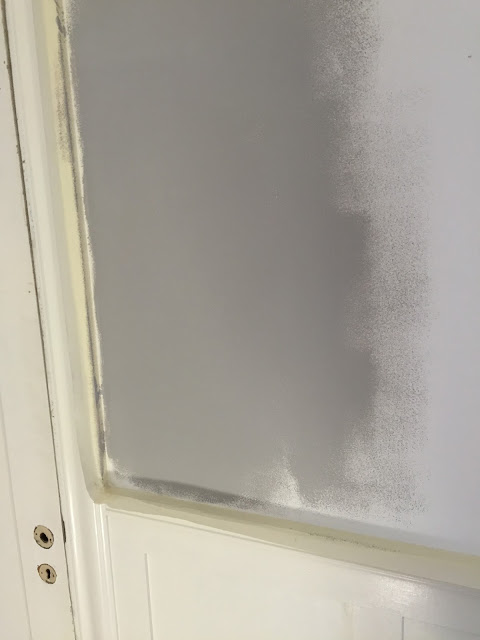 Vilken vecka! Jag kan numera titulera mig målare...