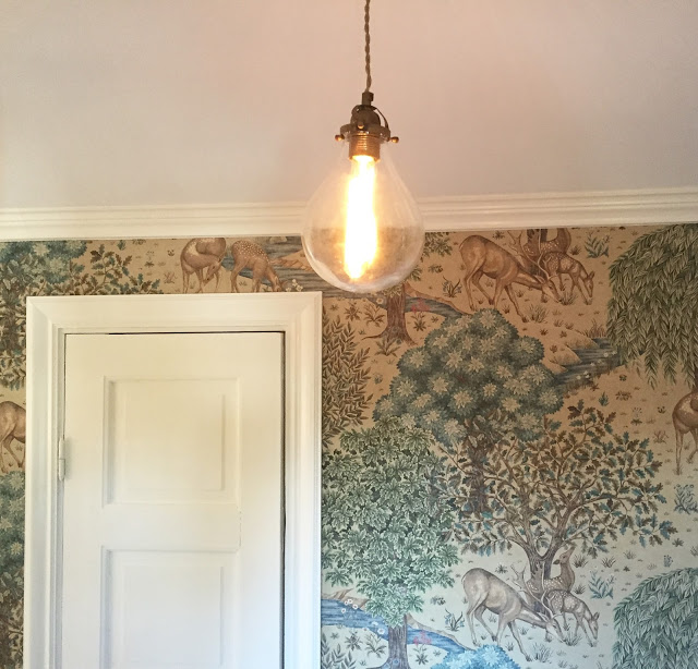 Fredagsmys med äpplen och en liten björn...