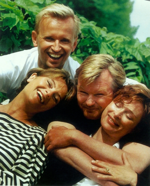 Vad sägs om kåt, glad och tacksam!